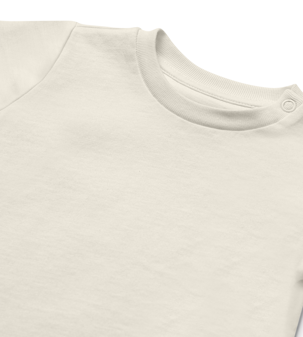 Presenterar: Den Ultimata Ekologiska Baby Tee – Mjukhet möter Smidighet